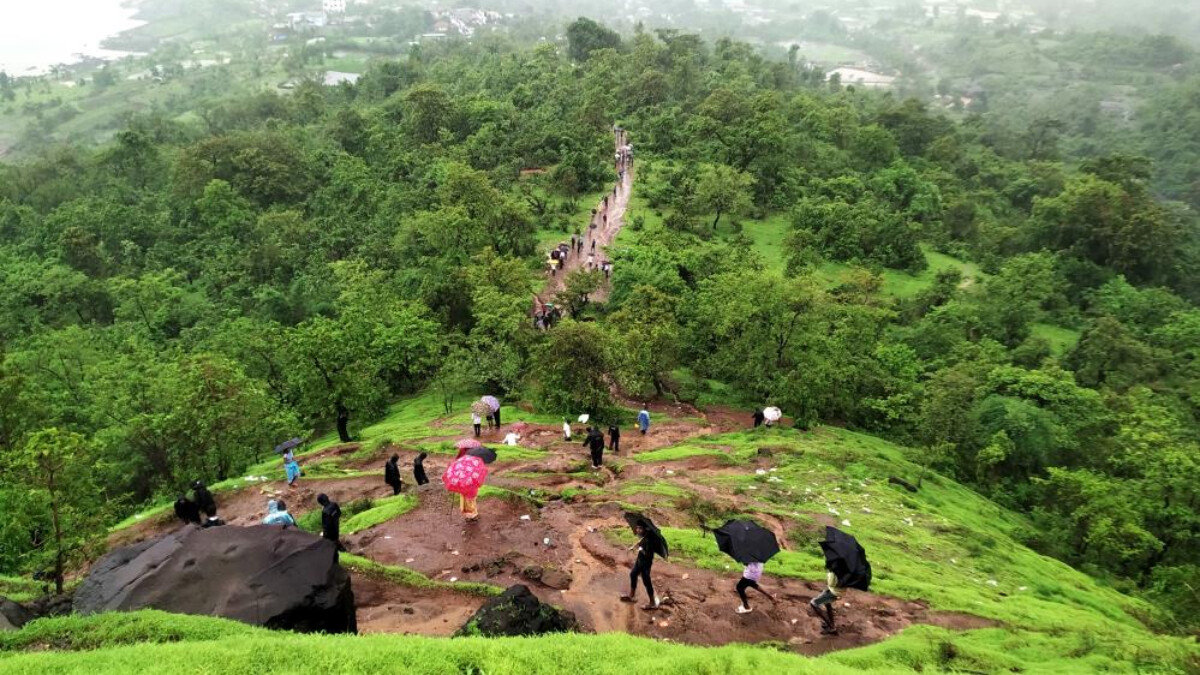 Hindistan heyelan: 22 ölü, 100 kişi kayıp