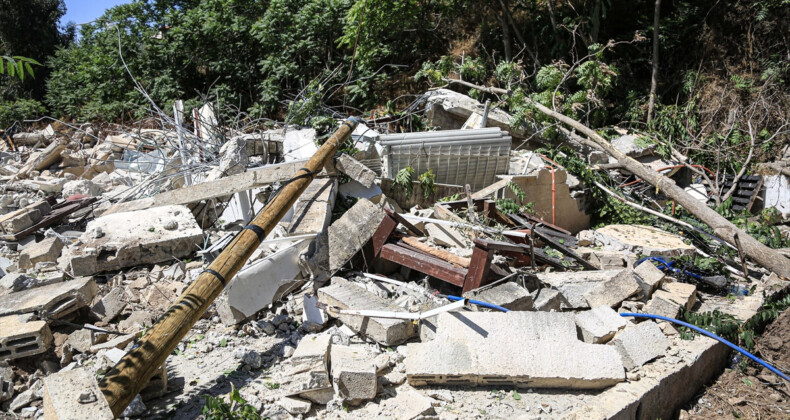 İsrail, yılbaşından beri Filistinlilere ait 303 yapıyı yıktı, 44 bin dönüm araziye el koydu