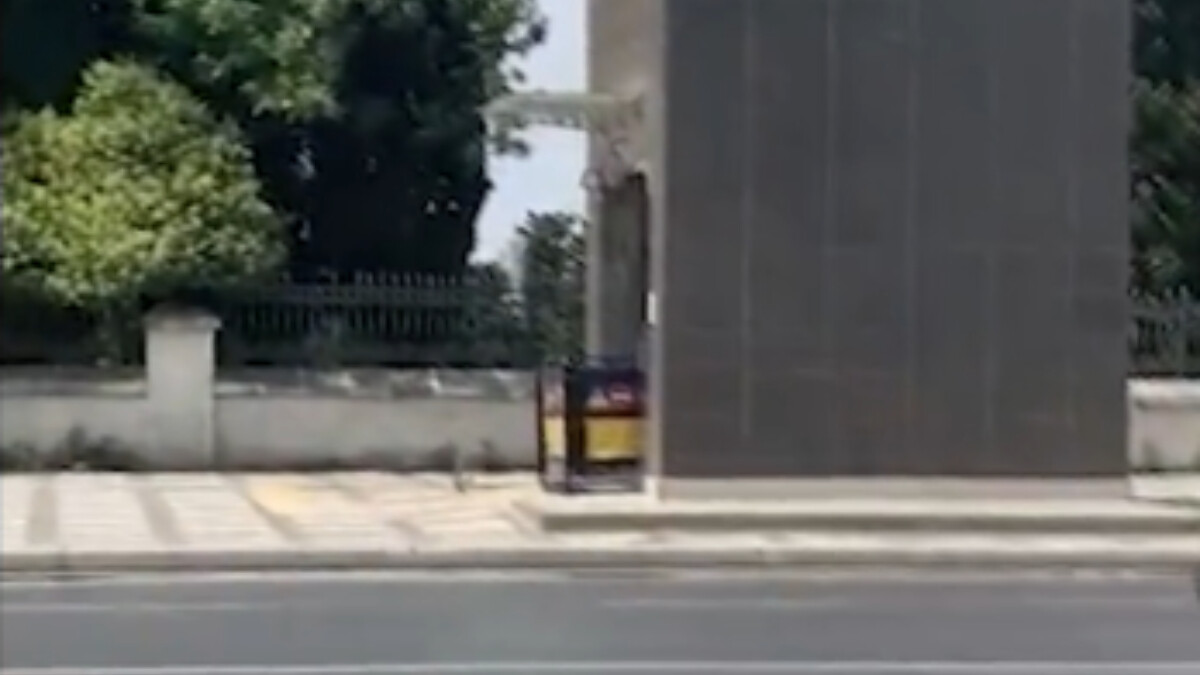 İstanbul’da engelli vatandaş asansörlerin çalışmamasına tepki gösterdi