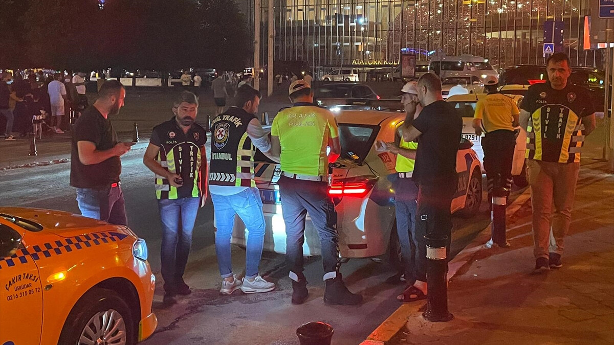İstanbul’da taksicilere alkol ve uyuşturucu denetimi