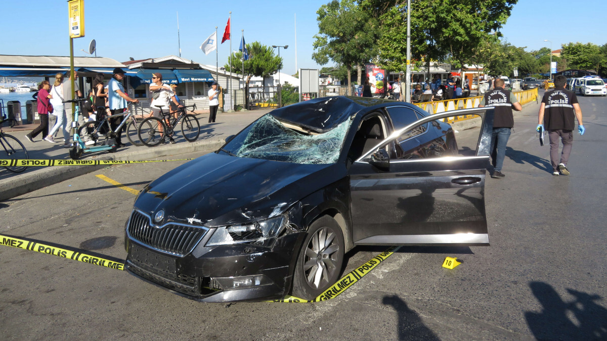 Kadıköy’de uygulama noktasından kaçan sürücü can aldı