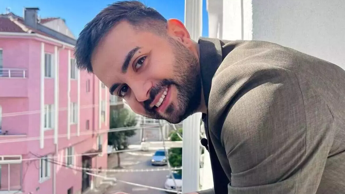 Kadir Ezildi kamerayı kapattığını sanıp öyle bir küfür etti ki… Gören duyduğuna inanamadı