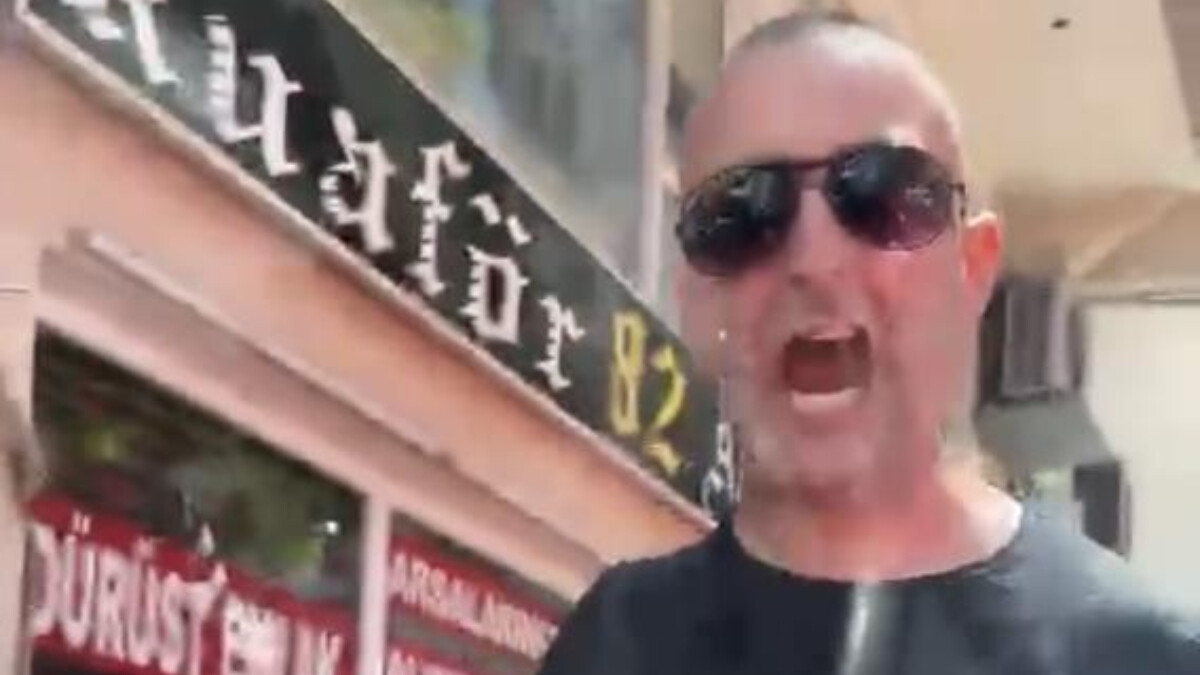 Kağıthane’de trafik magandası kadın sürücünün aracına tekme ve yumrukla saldırdı