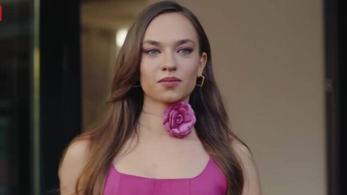 Kendi Düşen Ağlamaz’ın Alize’si masmavi gözleri ve duru güzelliğiyle akıl aldı! “Gerçek misin”