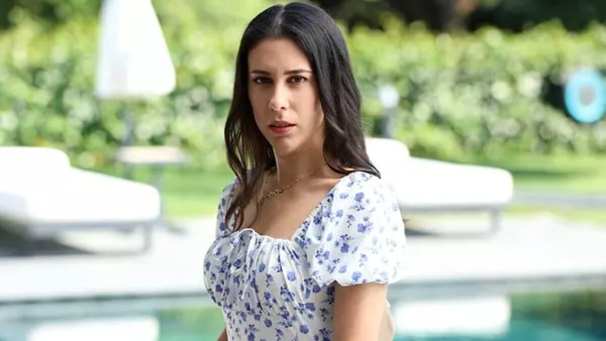 Kendi Düşen Ağlamaz’ın fettan görümcesi Serap’tan cesur ayna pozları! Asansörden paylaştı…