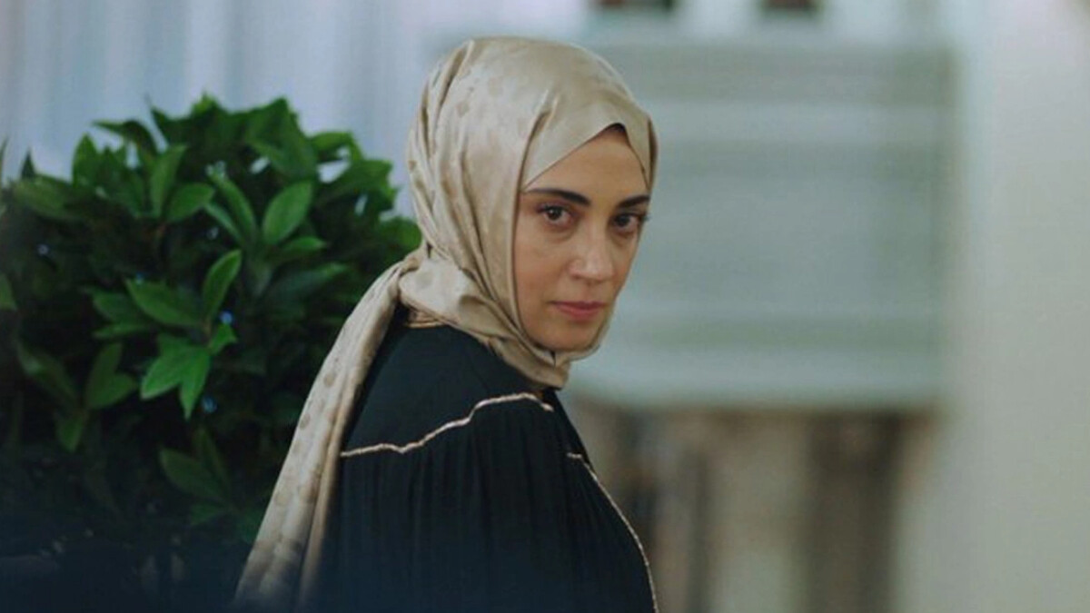 Kızılcık Şerbeti’nin Nursema’sı açıldıkça açıldı! Gören tanıyamadı…”Pink görmesin”