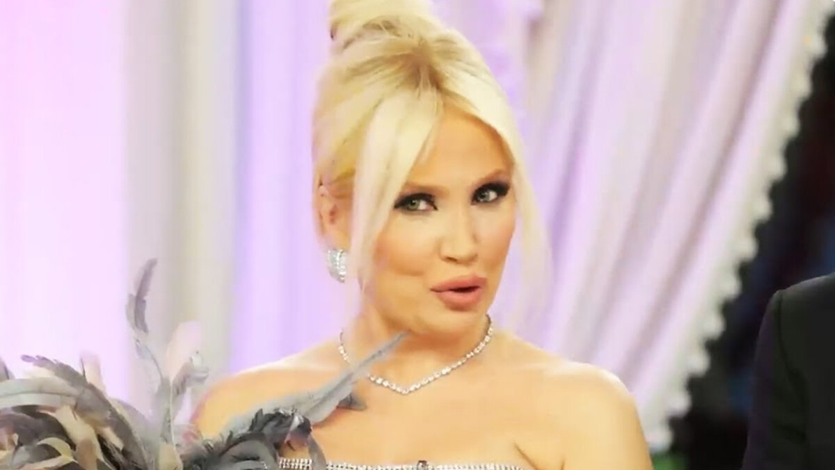 Lerzan Mutlu kimdir? İşte Gelin İşte jürisi Lerzan Mutlu kaç yaşında, evli mi?