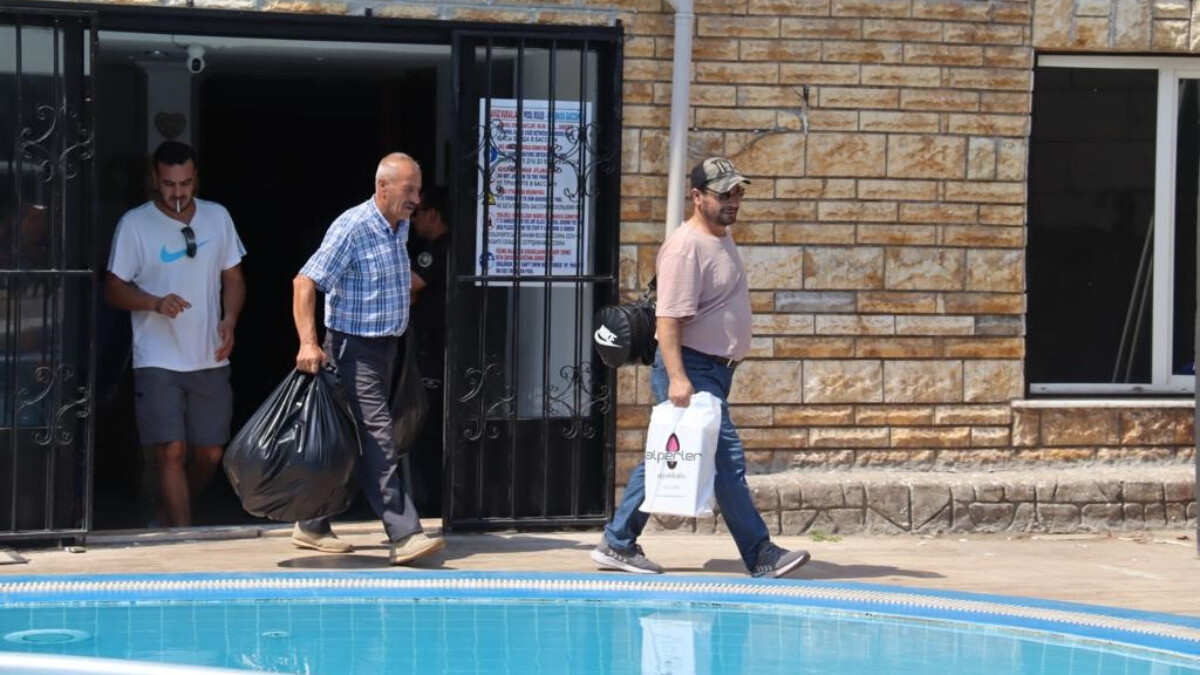 Muğla’da babasına dava açan mülk sahibi depremzedeleri sokakta bıraktı