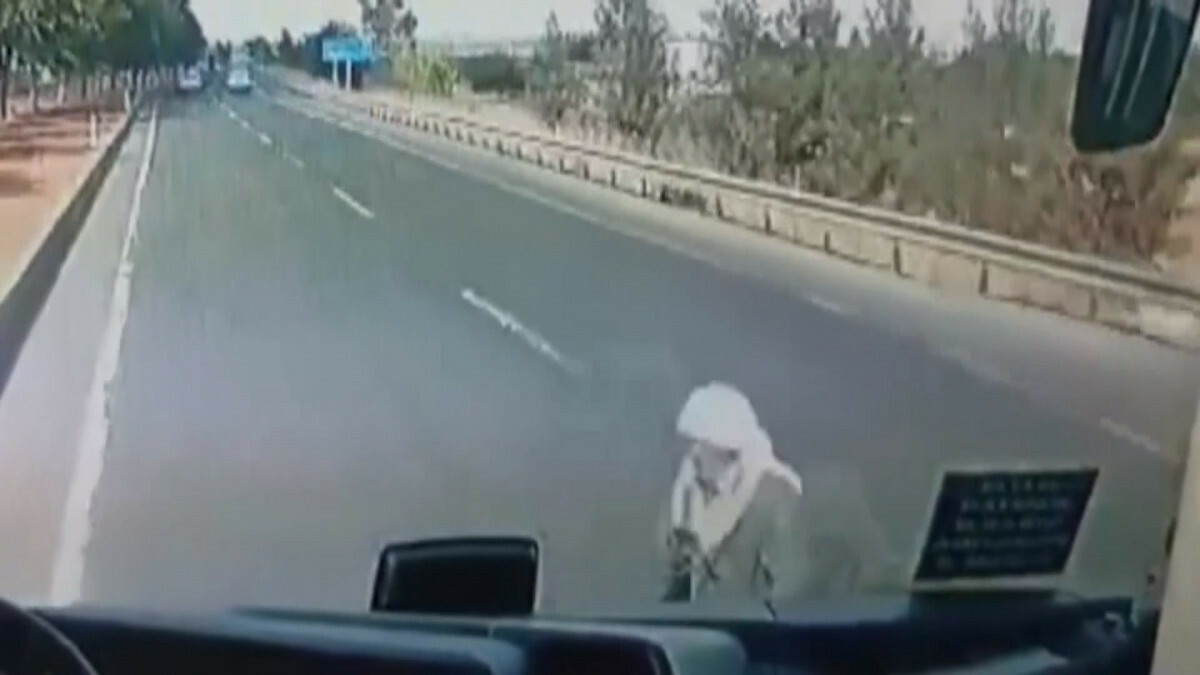 Şanlıurfa’da yolcu otobüsünün çarptığı yaya hayatını kaybetti