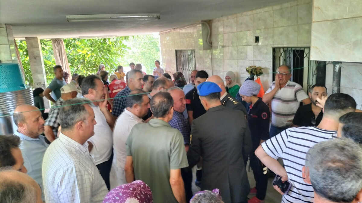 Şehit Piyade Sözleşmeli Er Mehmet Can’ın acı haberi Osmaniye’de baba evine ulaştı