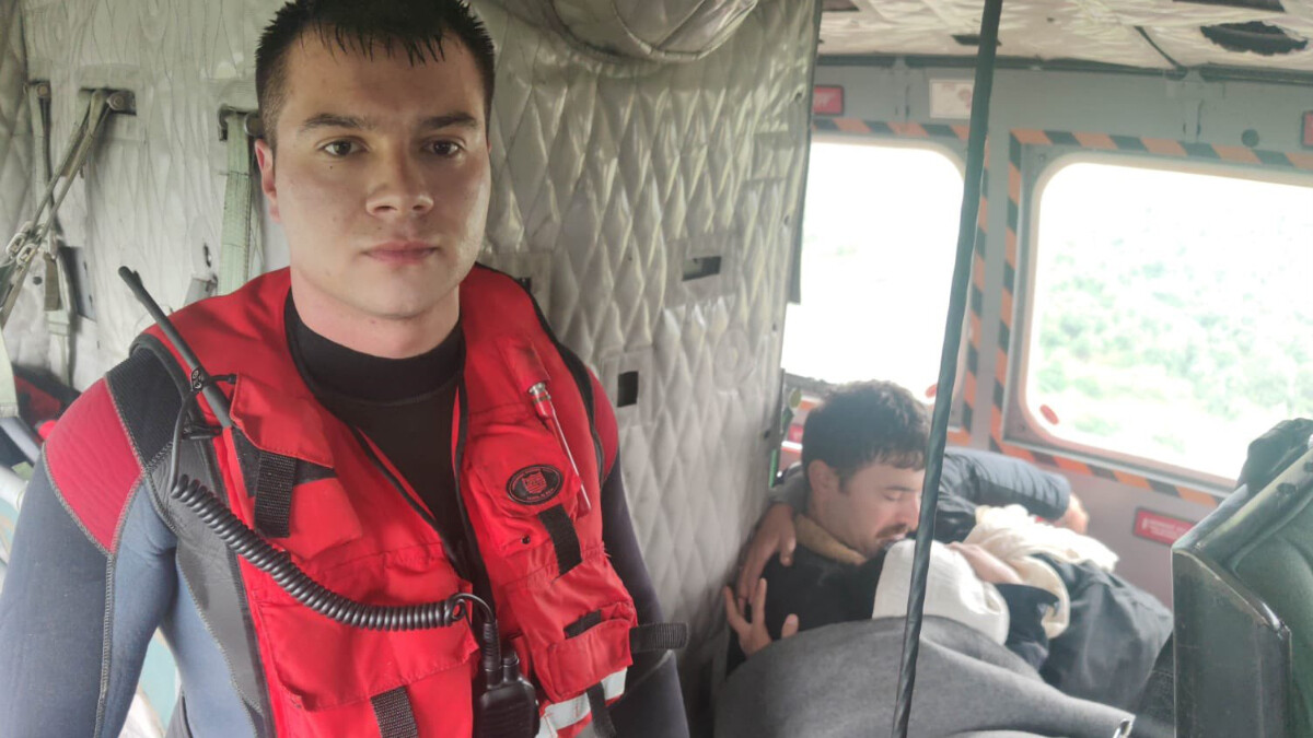 Şile’de yağış sonrasında oluşan selde mahsur kalan iki kişi kurtarıldı