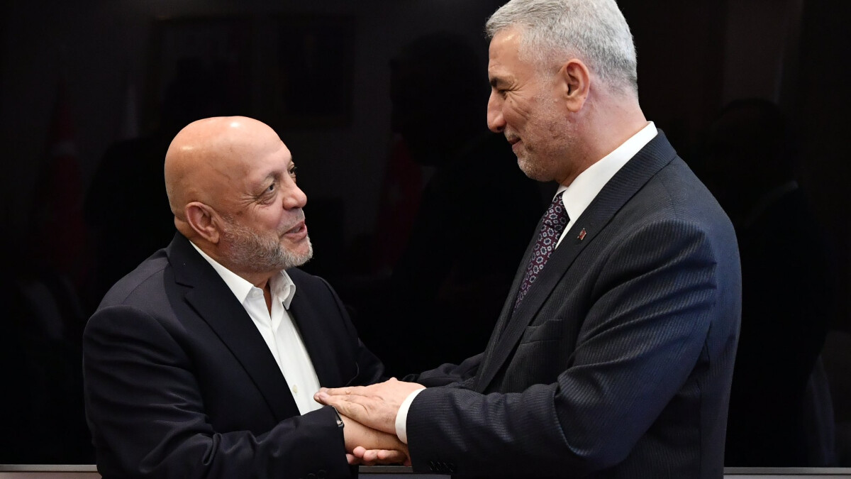 Ticaret Bakanı Ömer Bolat, HAK-İŞ ile bir araya geldi