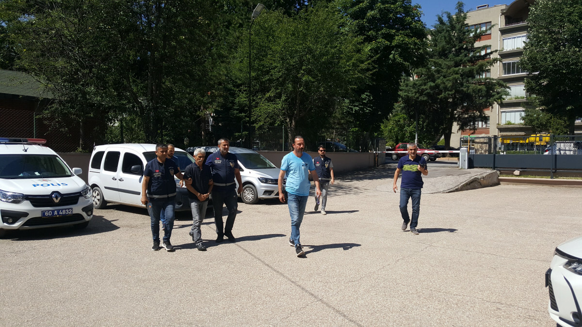 Tokat’ta yol verme kavgasında bir kişi öldü: Baba ve oğul tutuklandı