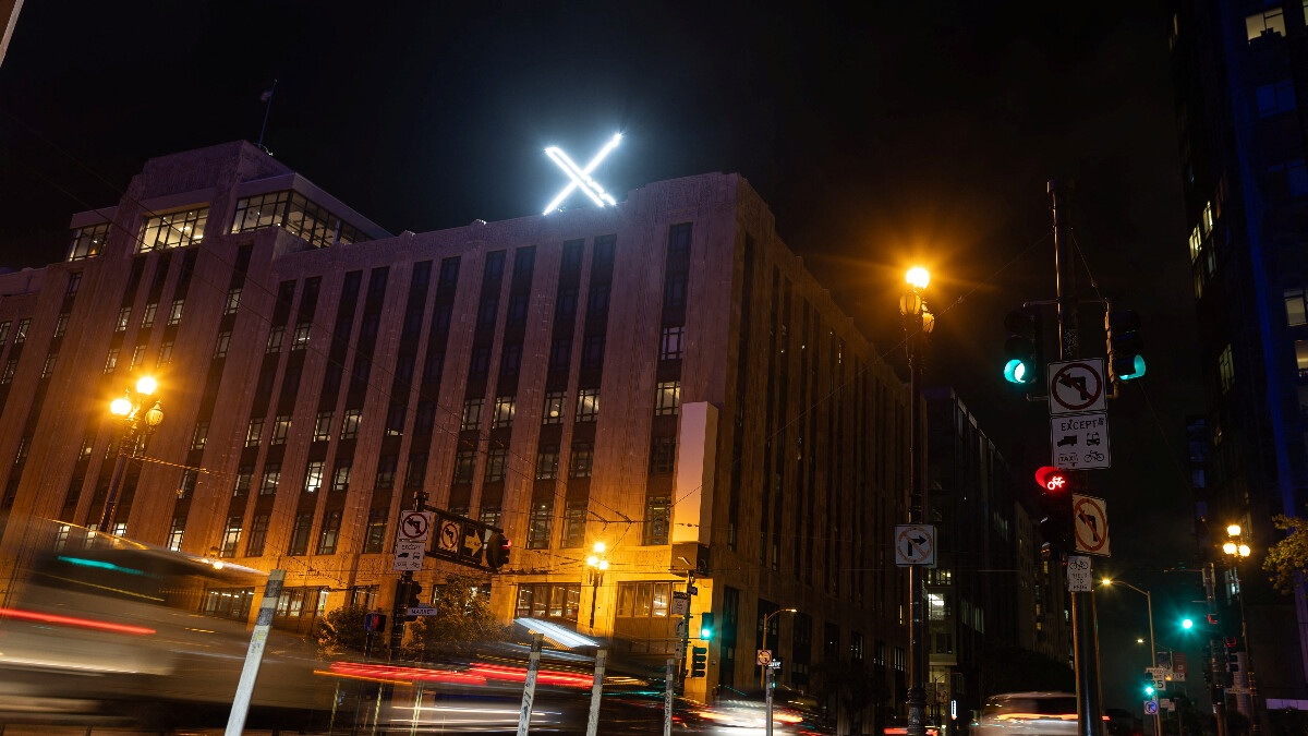 Twitter binasının parlayan X’i bölge halkını rahatsız ediyor