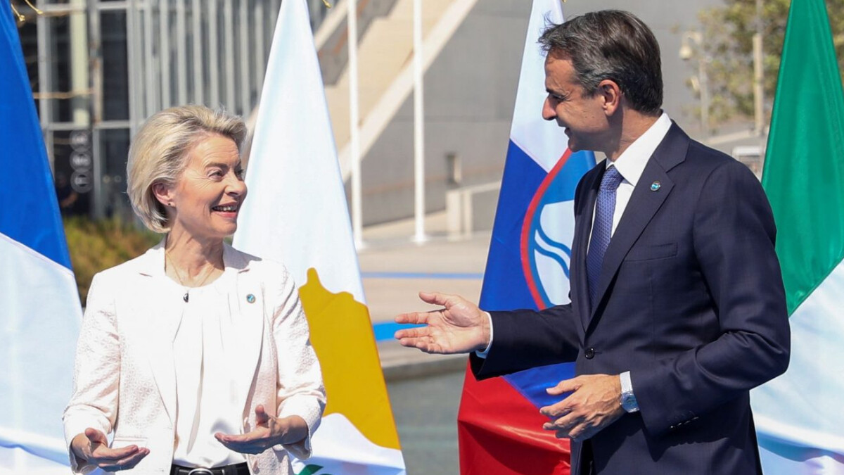 AB Komisyonu Başkanı Leyen’in tepki çeken Yunanistan tatili: İstifasını istediler