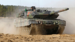AB ülkesi, Ukrayna için 49 adet Leopard tankı satın aldı