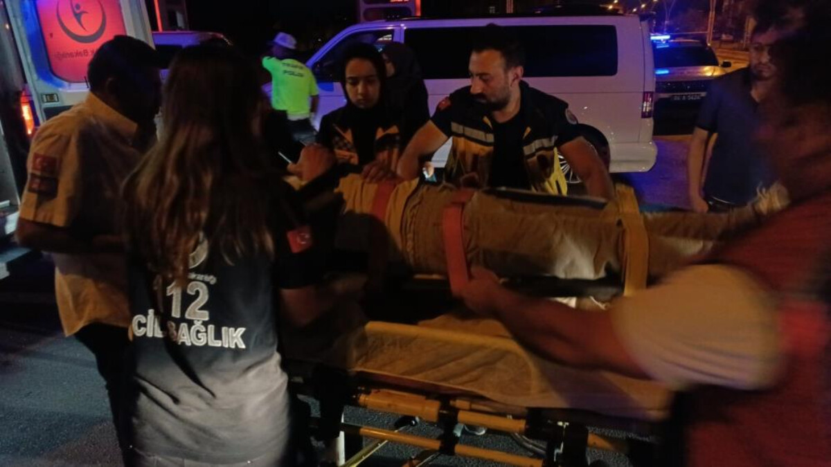 Ağrı’da iki araç çarpıştı: 1 ölü