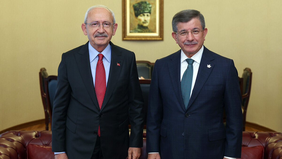 Ahmet Davutoğlu’ndan gizli mutabakat yorumu:  Ümit Özdağ’ın içişleri bakanı olduğu ülkede yaşayamam