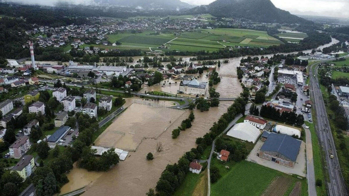 Avrupa, sel ve orman yangınlarıyla aynı anda mücadele ediyor