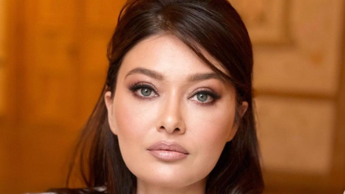 Bakan bir daha baktı! 16 kilo veren Nurgül Yeşilçay’dan bikinili pozlar: “Sürpriz sonlu…”