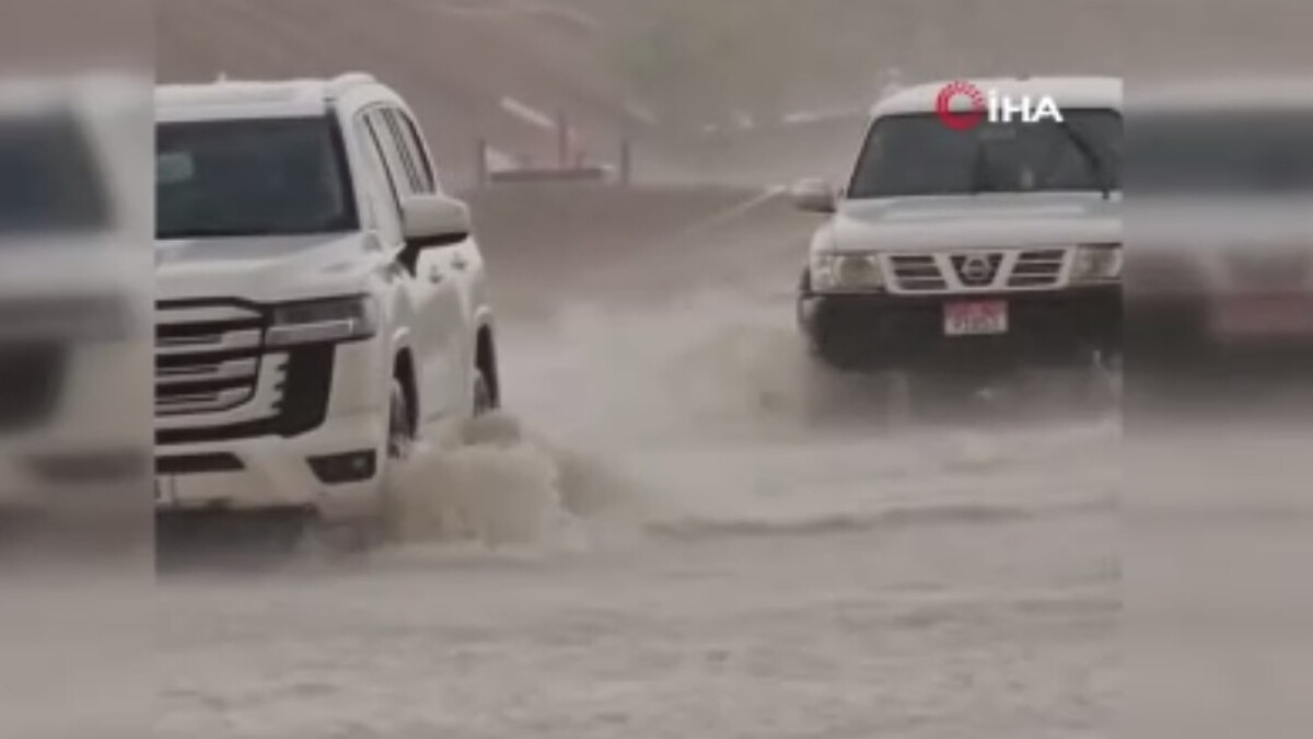 Birleşik Arap Emirlikleri’nde şiddetli yağış