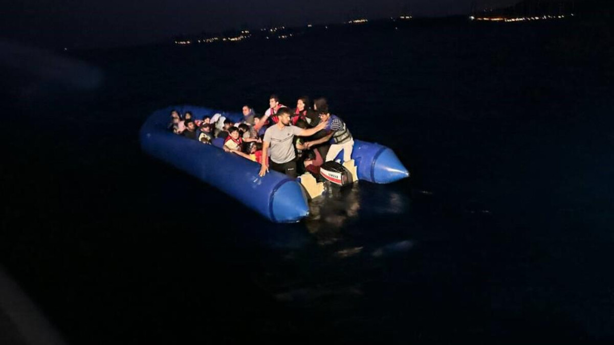 Çanakkale’de ölüme terk edilen 80 kaçak göçmen için harekete geçildi