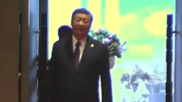 Çin Devlet Başkanı Şi Cinping’in yardımcısı, BRICS Zirvesi’nde engellendi