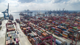 Ciroda 2022’de en yüksek payı ticaret sektörü aldı