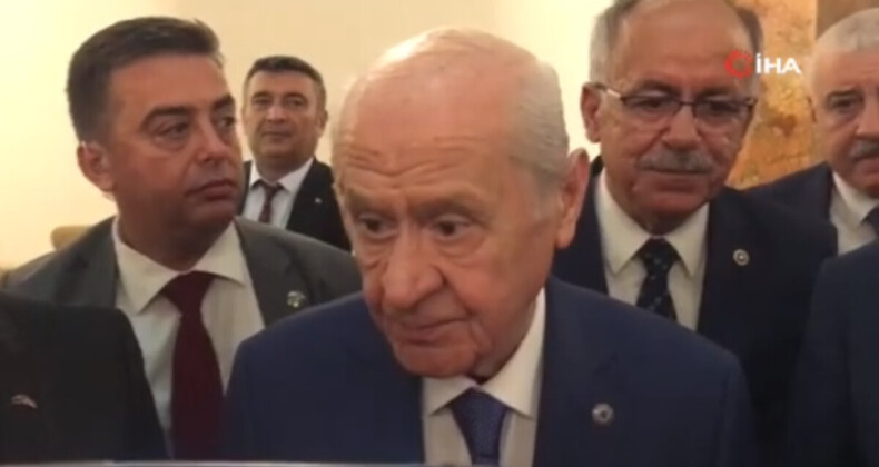 Devlet Bahçeli, CHP’nin olağanüstü toplantı çağrısına katıldı