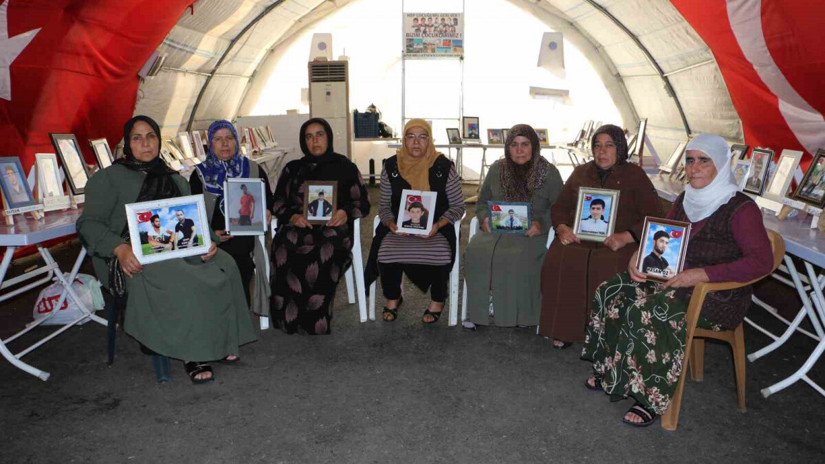 Diyarbakır’da evlat nöbeti bin 430’uncu gününde