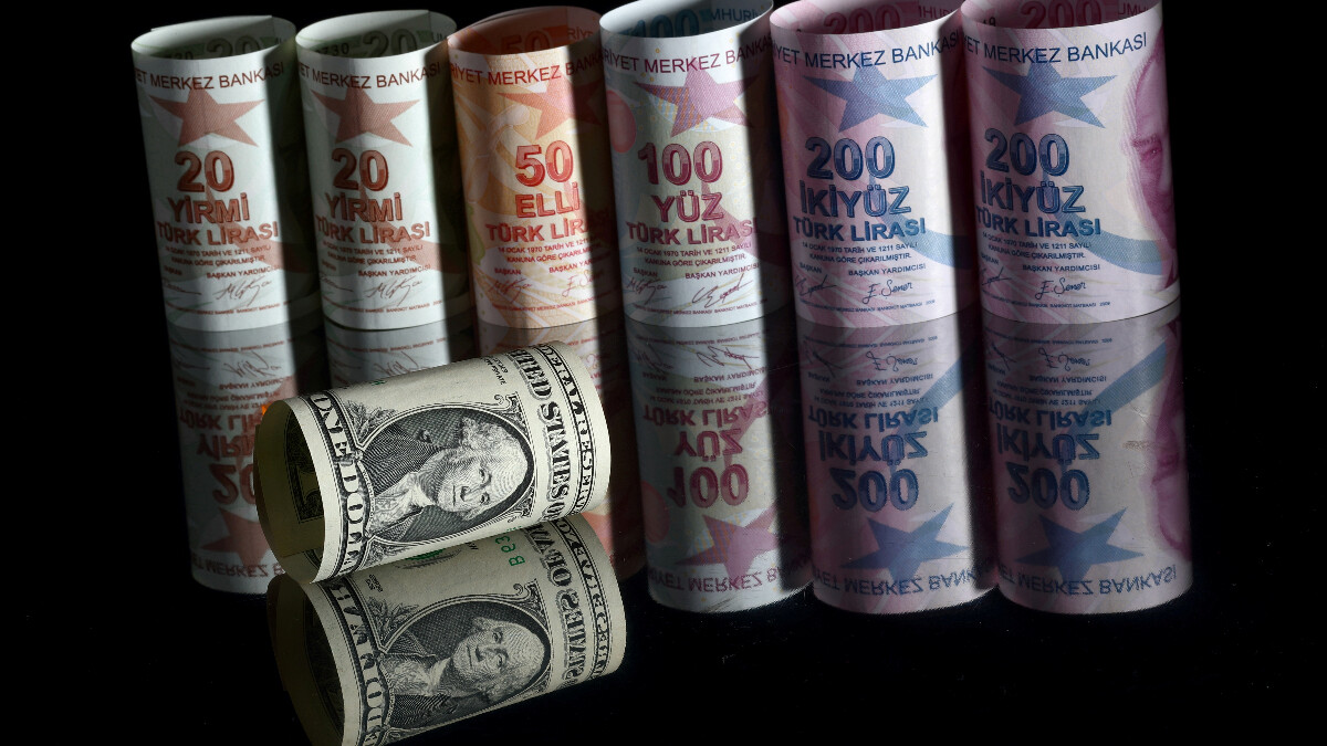 Dolar/TL, yeni haftaya 26,56 seviyesinden başladı