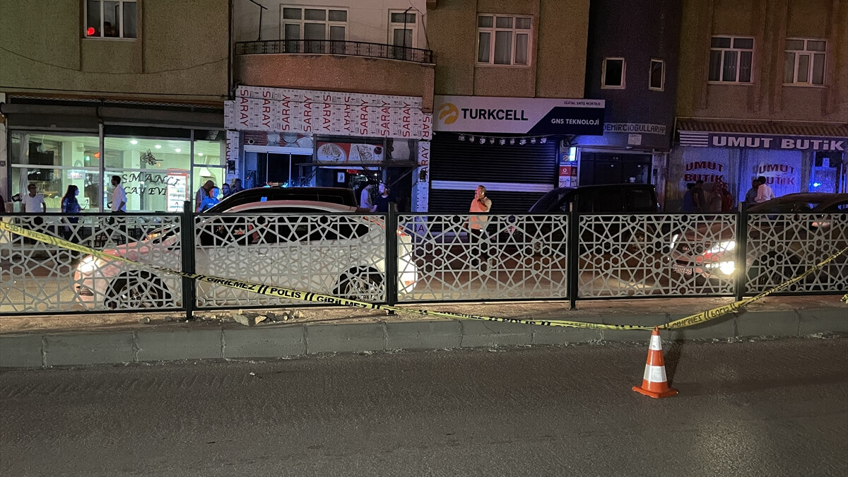 Elazığ’da çay ocağına düzenlenen silahlı saldırıda 6 kişi yaralandı