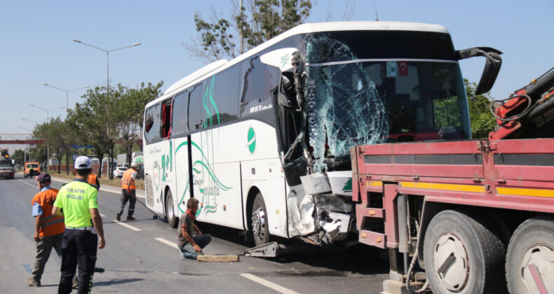 Eskişehir’de ambulansın karıştığı zincirleme kaza: 14 yaralı