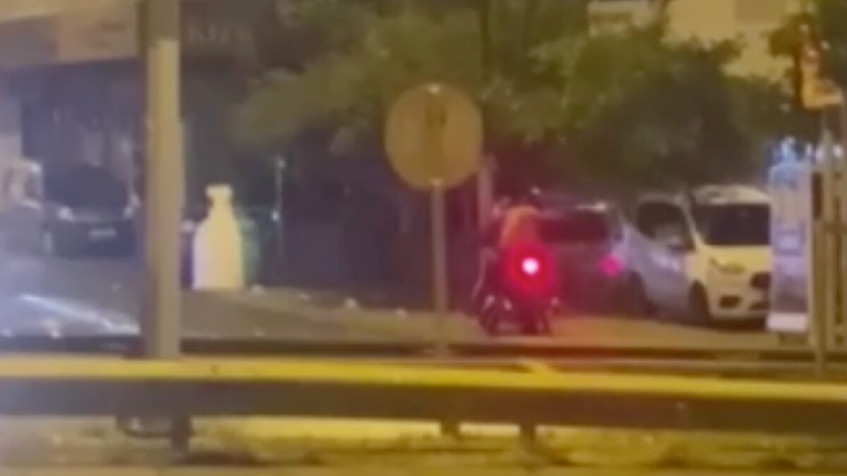 İstanbul Üsküdar’da silahların kullanıldığı alacak verecek kavgası kameraya yansıdı