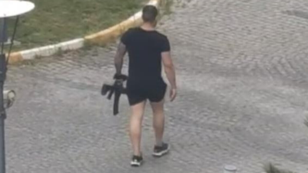 İstanbul’da alacak verecek meselesi öfkelendirdi: Pompalı tüfekle kuaföre saldırdı