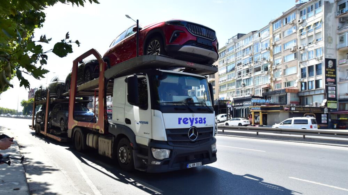 İstanbul’da bir tır dolusu Togg geldi