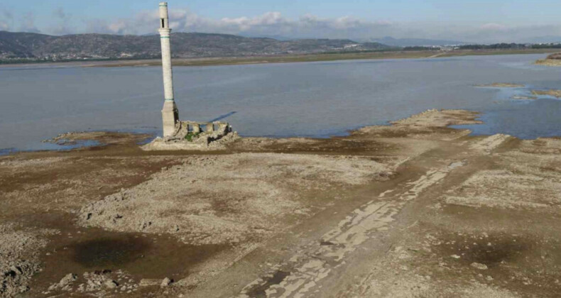 İzmir Tahtalı Barajı’nda doluluk son 14 yılın en düşük seviyesinde