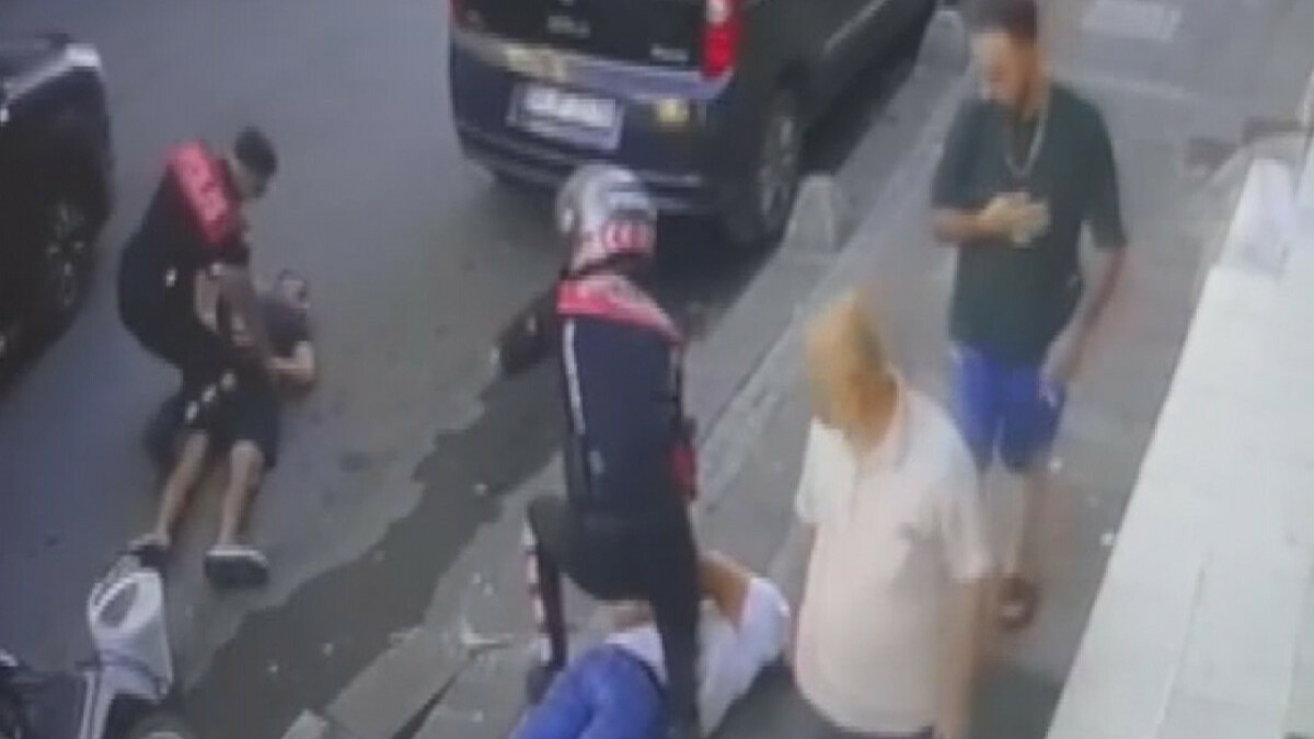 Kağıthane’de polisten kaçan motosikletlinin üzerinden uyuşturucu çıktı