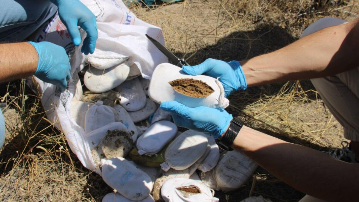 Kayseri’de polisten kaçar araç takla attı: Otomobilden uyuşturucu madde çıktı