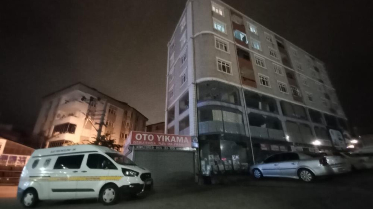 Kocaeli’de 6. kattan düşen 19 yaşındaki genç öldü