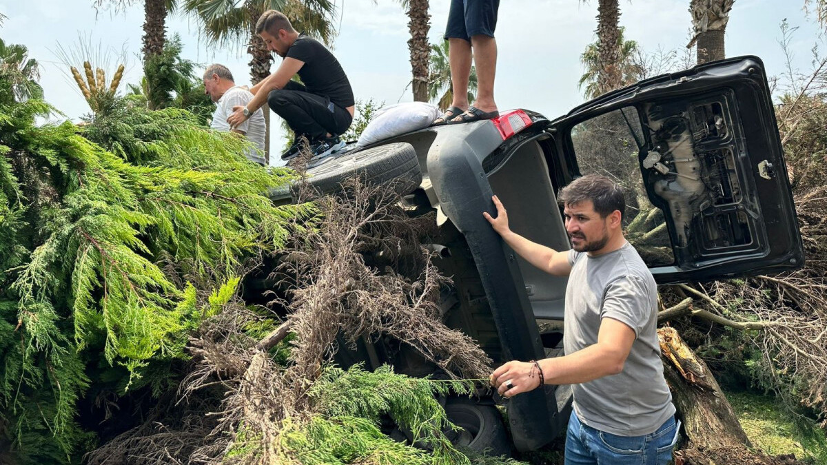 Kocaeli’de arıza yapan araçla yokuş aşağı inmeye çalıştı