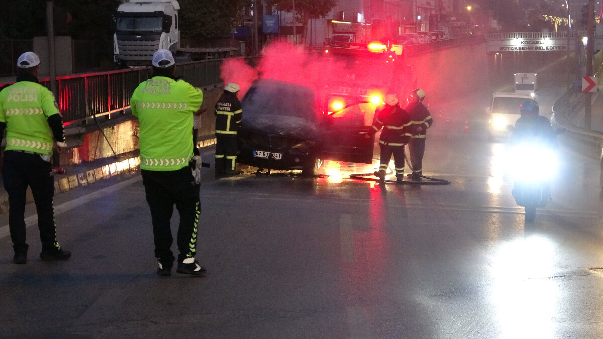 Kocaeli’de bir gün önce aldığı cip kullanılmaz hale geldi