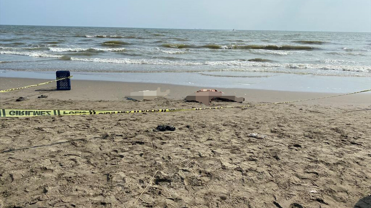 Mersin’de denize giren 2 kız kardeş boğularak can verdi