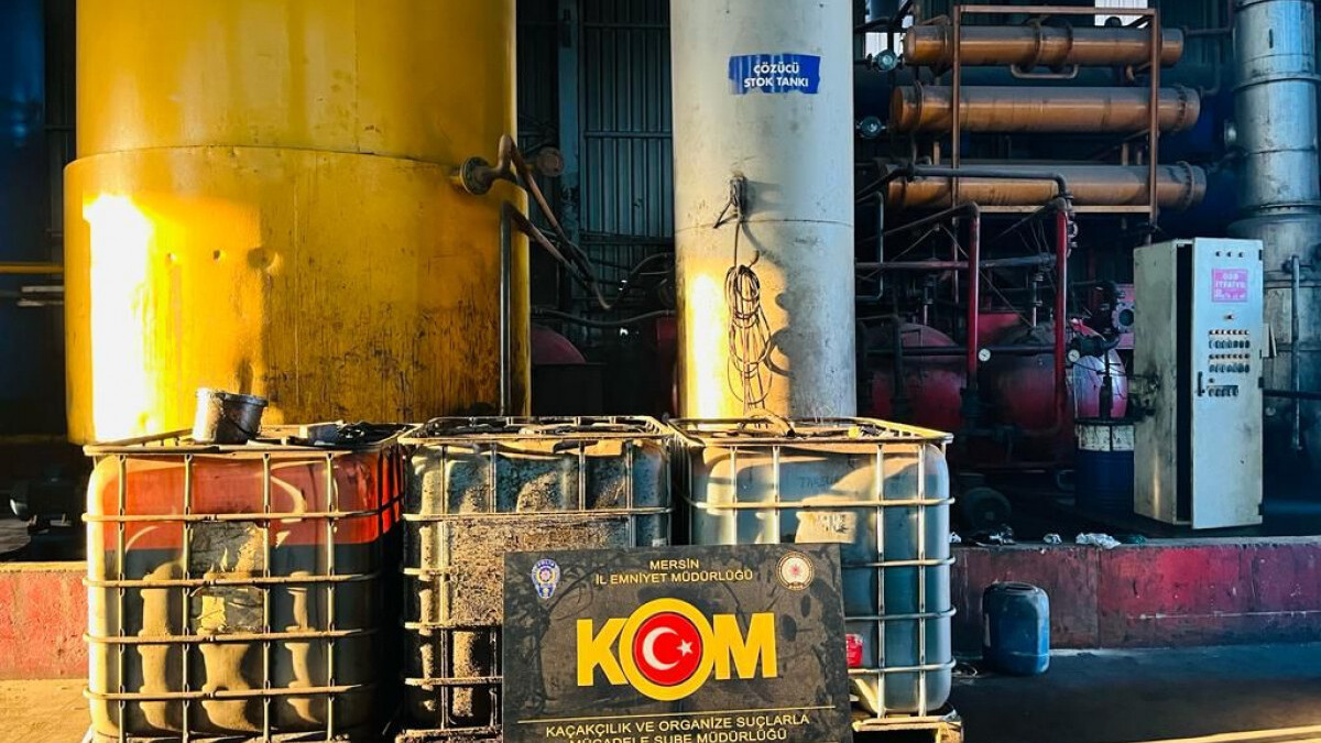 Mersin’de kaçakçılık operasyonu: 30 bin litre akaryakıt ele geçirildi