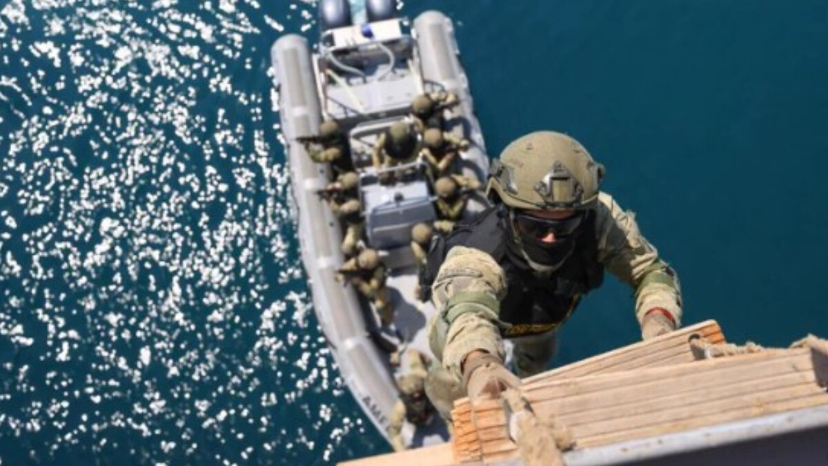 MSB’den beğeni yağmuruna tutulan Deniz Kuvvetleri paylaşımı