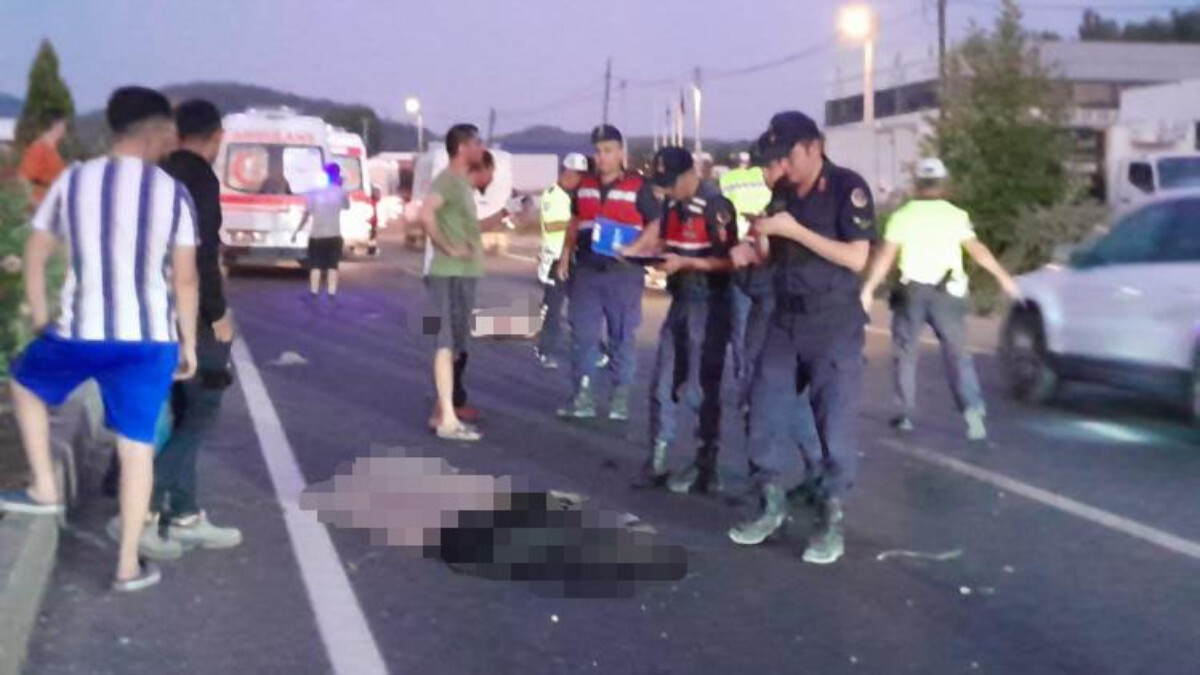 Muğla’da otomobilin motosiklete çarptığı kazada 2 kişi can verdi