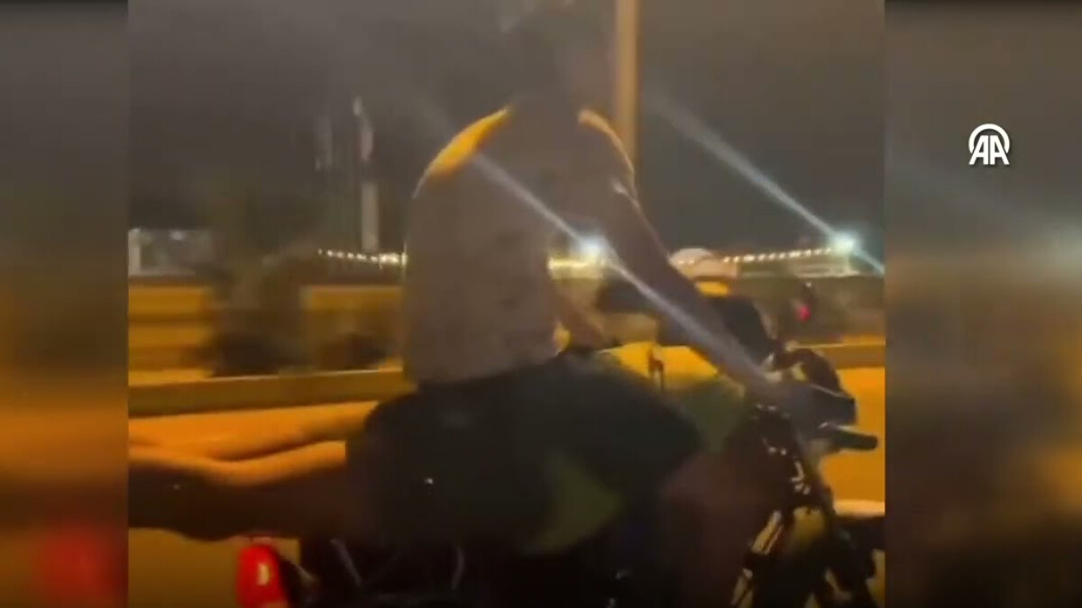 Muğla’da yüzüstü yatan arkadaşının üzerinde motosiklet kullanan sürücüye ceza