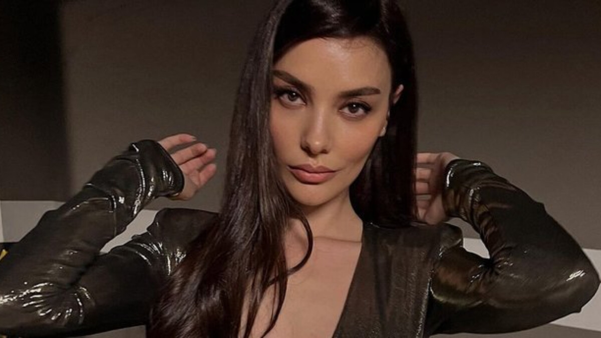 Ne Afra, Ne Hande! Hazal Filiz Küçükköse ayna karşısına geçince…