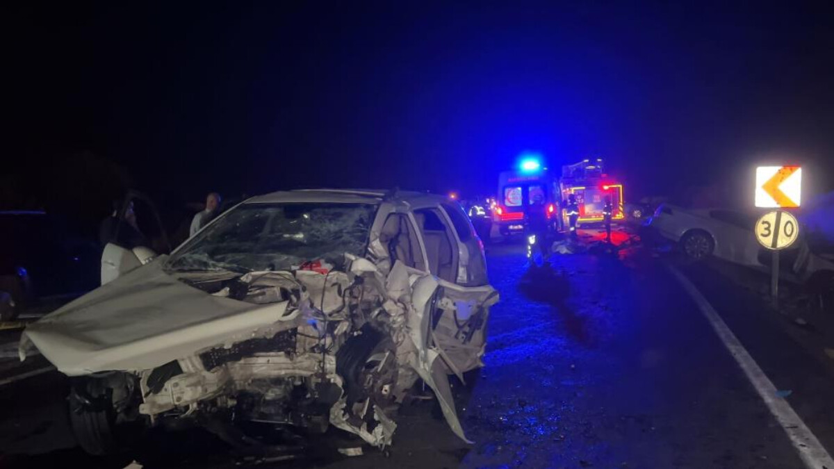 Nevşehir’de cip ile otomobil çarpıştığı kazada 4 kişi can verdi