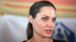 Oyunculuk bitti! Angelina Jolie’nin yeni mesleği ağızları açık bıraktı…